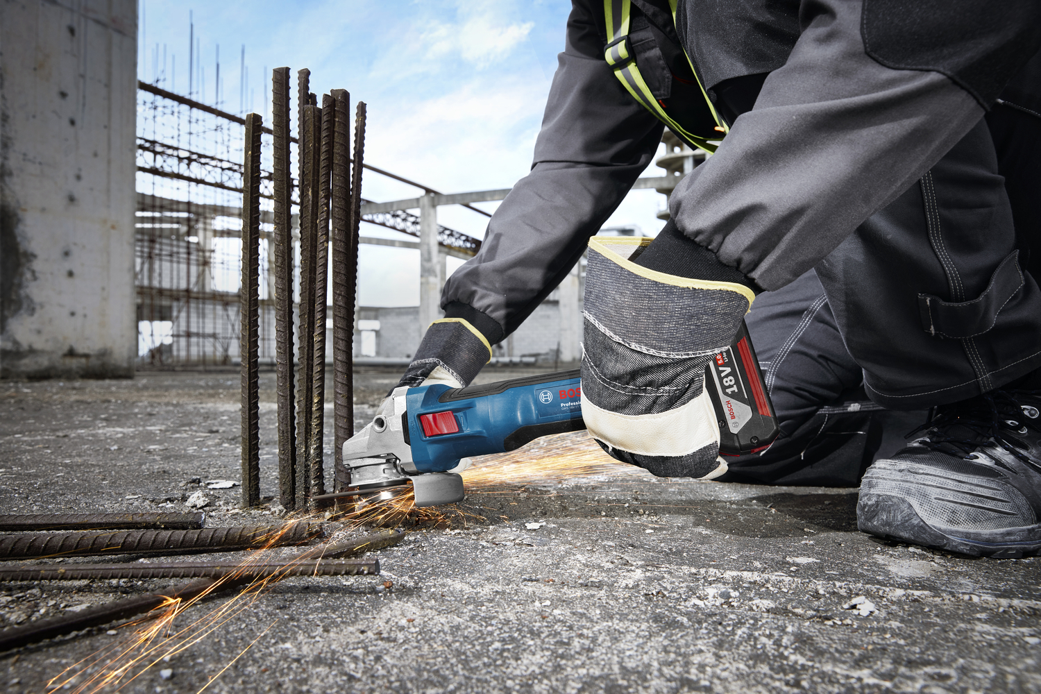 Bosch Aku-ugaona brusilica GWS 18V-11