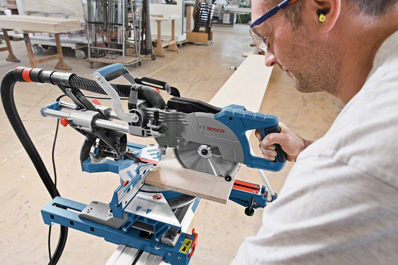 Bosch Stacionarna kružna testera GCM 8 SJL Professional 0601B19100