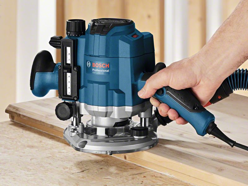 Bosch Površinska glodalica GOF 1250 CE Professional 0601626000