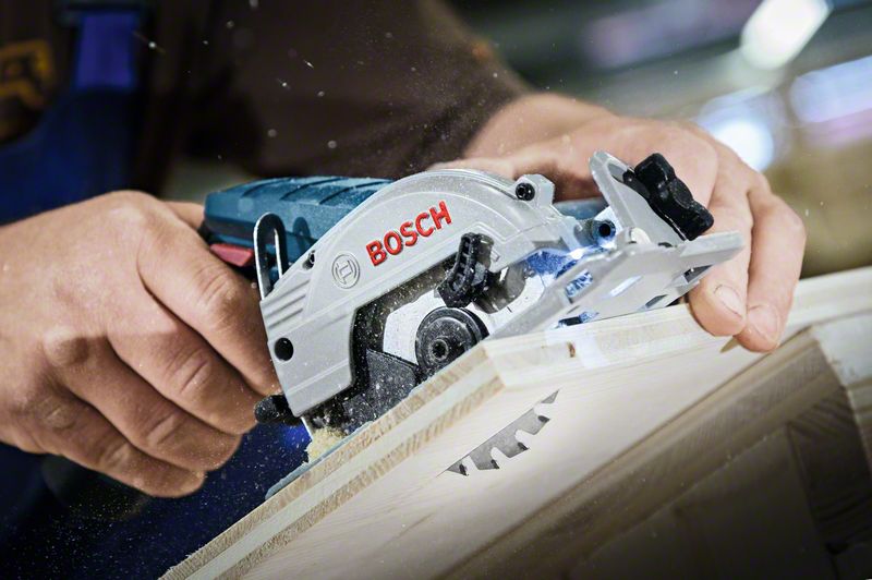 Bosch Akumulatorska kružna testera GKS 12V-26 Professional 06016A1001