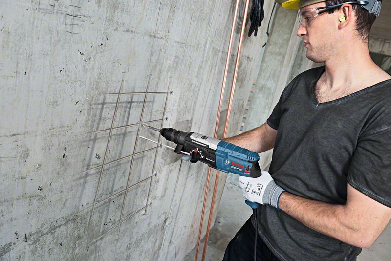 Bosch Elektro-pneumatski čekić za bušenje sa SDS plus prihvatom GBH 2-28 F Professional 0611267600