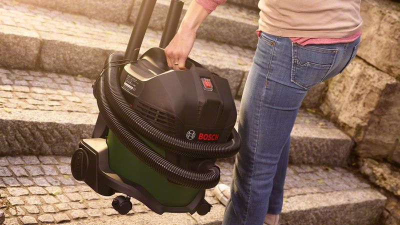 Bosch UniversalVac 15 06033D1100