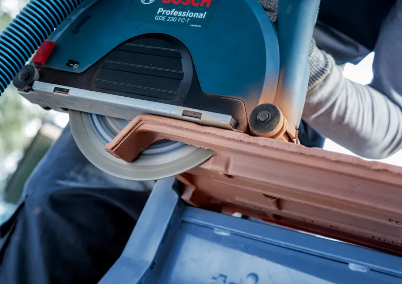 Bosch EXPERT MultiMaterial dijamantska rezna ploča od 230 x 22,23 x 2,4 x 15 mm 2608901598 - Slika 30