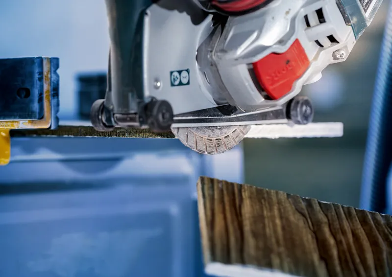 Bosch EXPERT MultiMaterial X-LOCK dijamantska rezna ploča od 125 x 22,23 x 2,4 x 12 mm 2608901597 - Slika 15