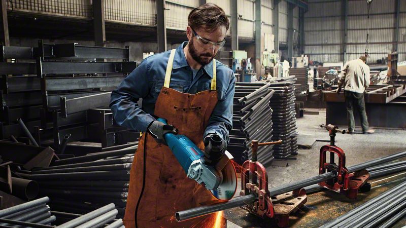 Bosch Ugaona brusilica GWS 2200 Professional 06018C1120