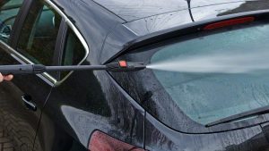 Bosch 06008A7A00 Nežno pranje prašine i mrlja sa spoljašnjosti automobila