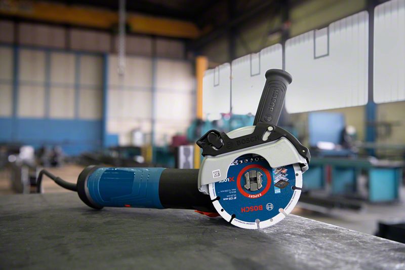 Bosch Ugaona brusilica sa sistemom X-LOCK GWX 17-125 S Professional 06017D2300