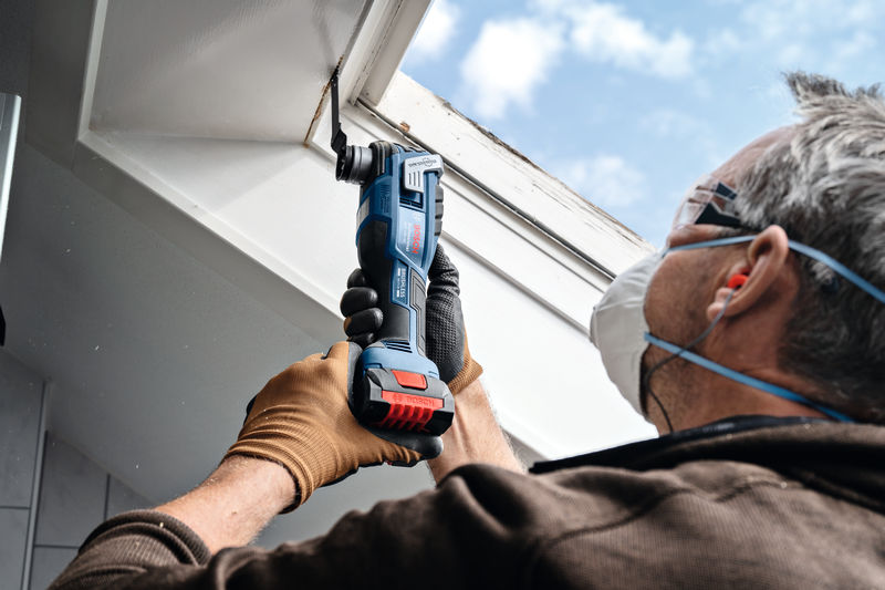 Bosch Akumulatorski multifunkcionalni alat GOP 18V-40 renovator Solo 06012C0000 - Slika 6