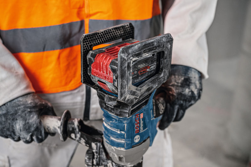 Bosch Akumulatorski mešač GRW 18V-120 Solo 06011C2000 - Slika 7