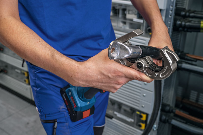 Bosch Akumulatorski hidraulični alat za presovanje GPH 18V-60 Solo 06019P0100 - Slika 9