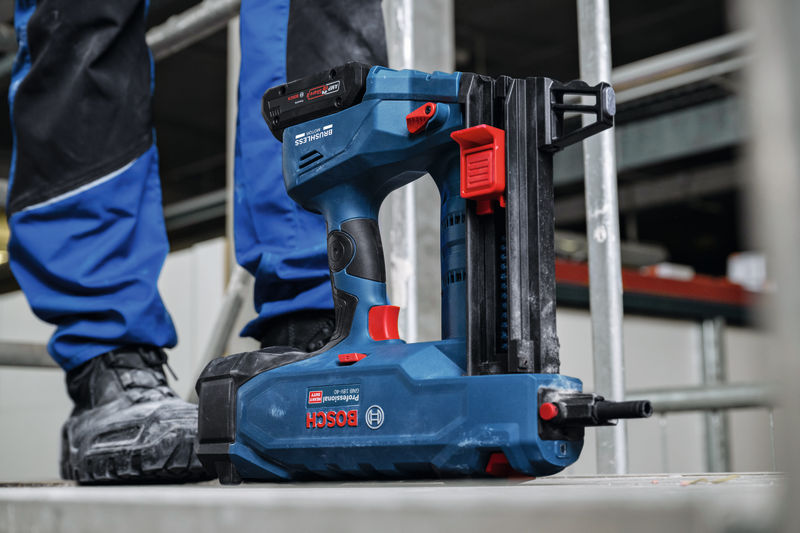 Bosch Akumulatorski uređaji za zabijanje eksera GNB 18V-40 + XL-BOXX Solo 06019L7004 - Slika 12