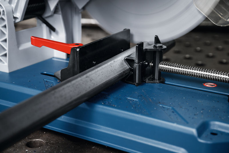 Bosch Akumulatorska testera za sečenje metala GCD 18V-355 Professional Solo 0601B59000 - Slika 12