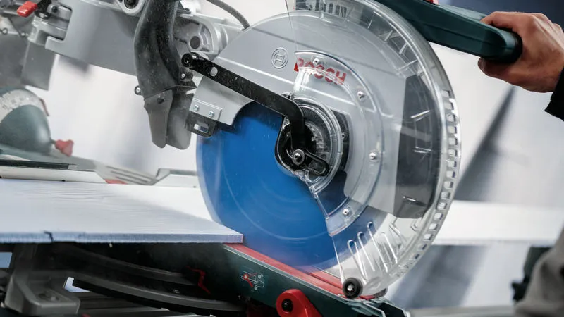 EXPERT Fibre Cement list kružne testere 305×2,4/1,8×30 mm, T8 2608644353