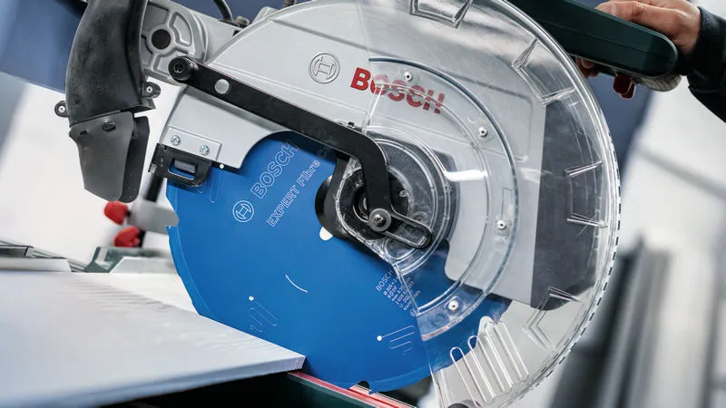 EXPERT Fibre Cement list kružne testere 305×2,4/1,8×30 mm, T8 2608644353