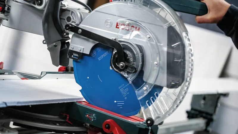 EXPERT Fibre Cement list kružne testere 305×2,4/1,8×30 mm, T8 2608644353