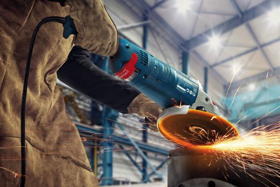 Bosch Ugaona brusilica GWS 24-230 JZ sa ciklon filterom 06018C3300