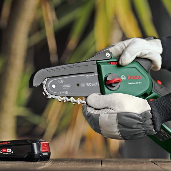 Bosch aku testera EasyChain 18V-15-7 Solo 06008B8901