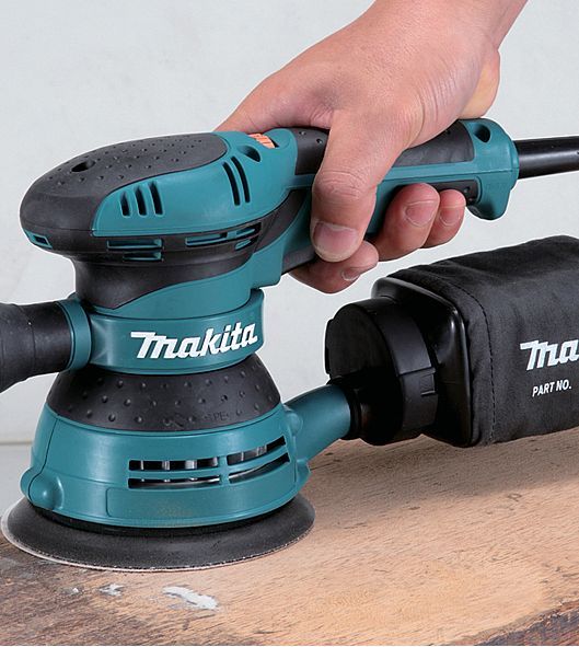 Makita Ekscentar brusilica BO5041