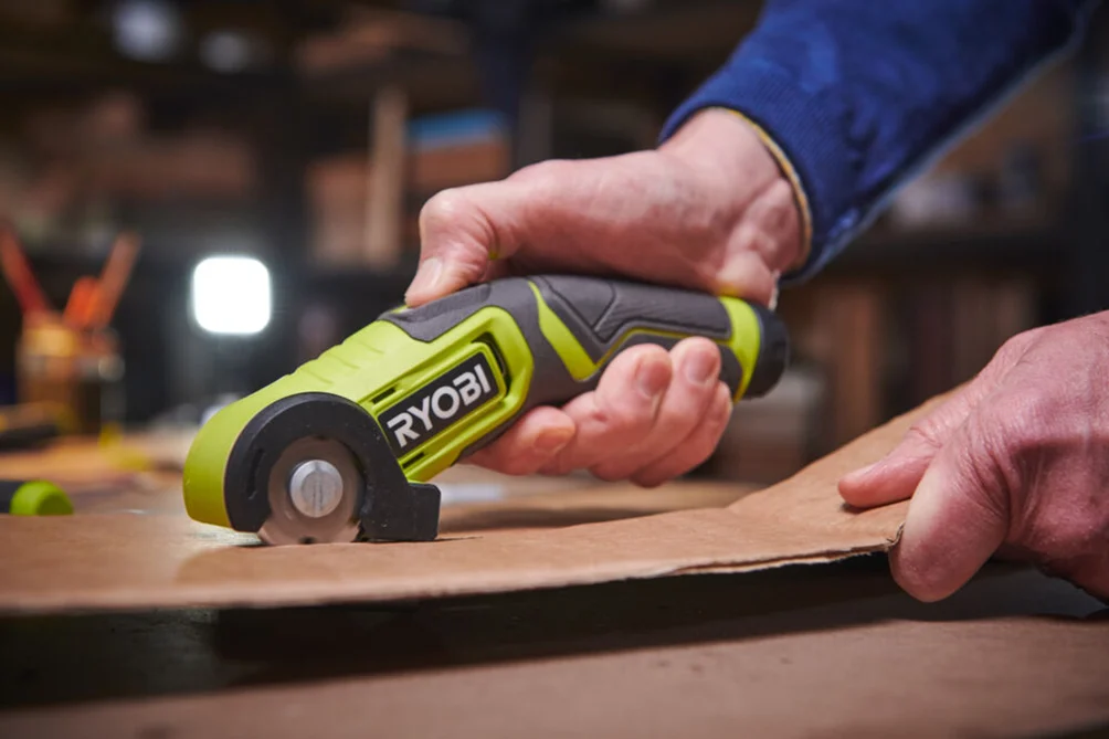 RYOBI Kompaktni bežični alat za sečenje, USB Lithium™ 4V (2,0 Ah) - RCT4-120G - Slika 6