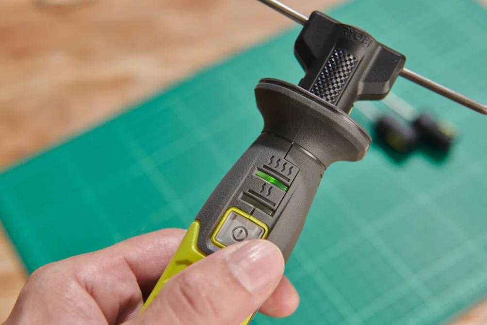 RYOBI Kompaktni bežični vrući rezač, USB Lithium™ 4V (2,0 Ah) - RHC4-120G - Slika 8