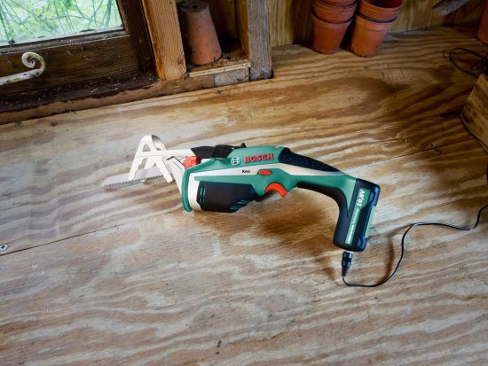 Bosch Akumulatorska baštenska testera Keo 0600861900
