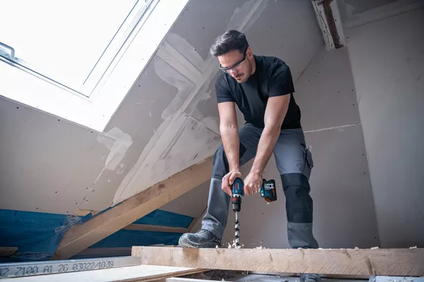 Bosch Akumulatorska bušilica-odvrtač GSR 18V-90 FC